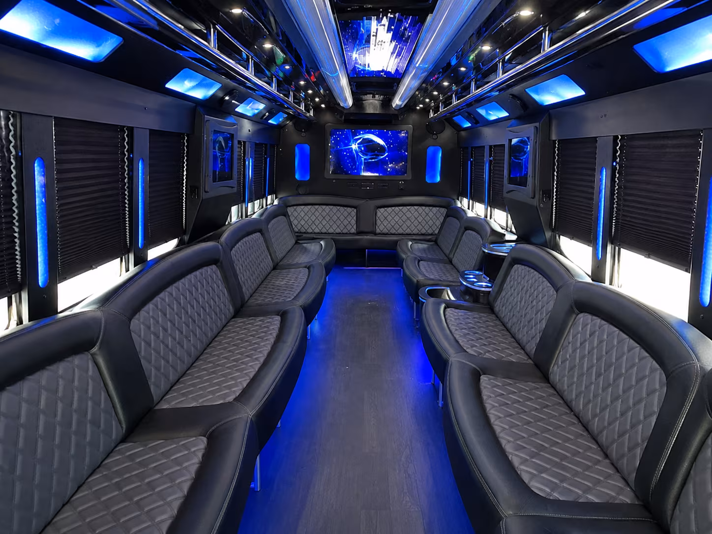 Garden Grove Birthday, Sweet 16, & Quinceañera Transportation onboard seating