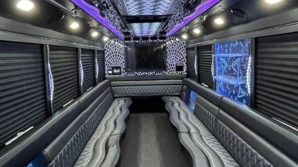 fullerton 20 passenger party bus